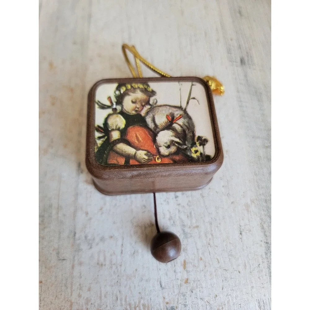 Vintage pull string lamb girl musical box ornament Xmas unique home decor
